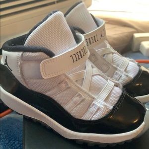 Jordan 11 “ Concords” 2018